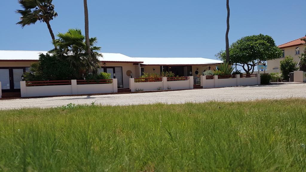 Aruba Beach Villas Palm Beach Exterior foto